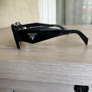 Prada - Symbole Evolution Square in Black & Dark Grey
Prada